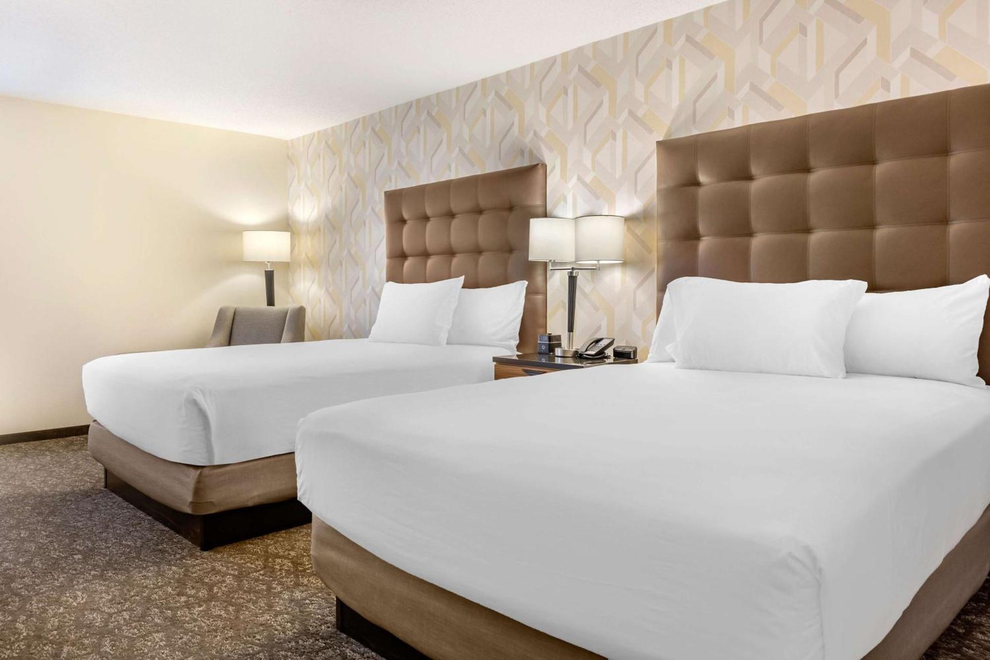 Drury Inn & Suites St. Louis-Southwest 밸리파크 외부 사진
