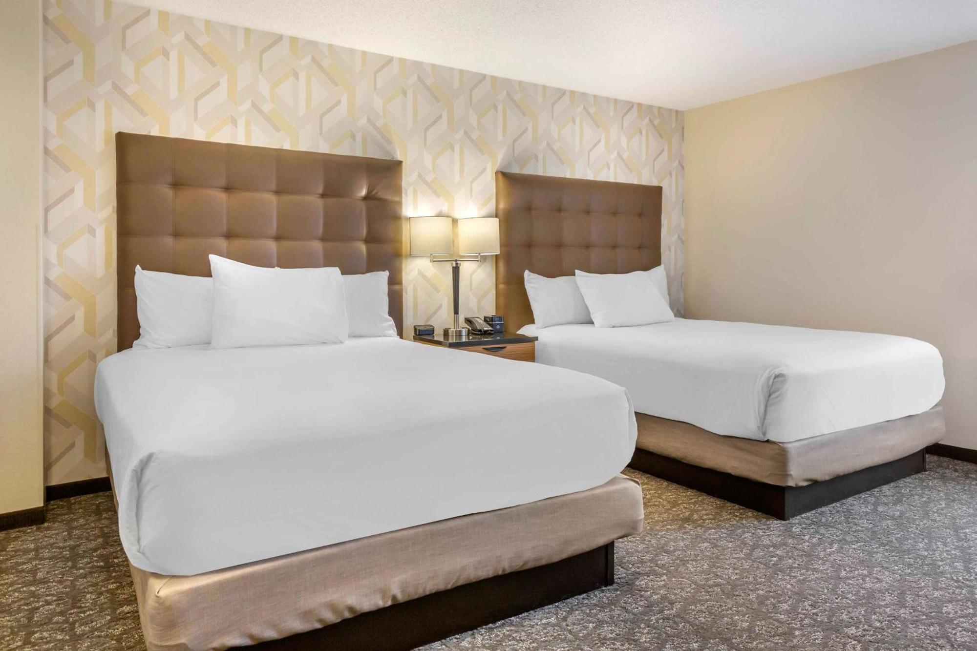 Drury Inn & Suites St. Louis-Southwest 밸리파크 외부 사진