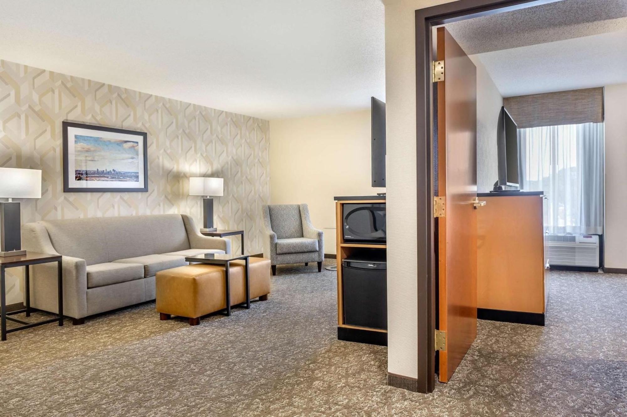 Drury Inn & Suites St. Louis-Southwest 밸리파크 외부 사진