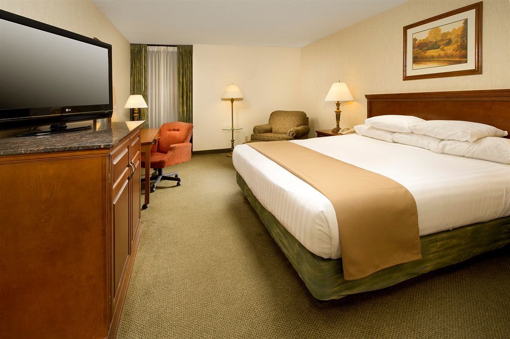 Drury Inn & Suites St. Louis-Southwest 밸리파크 외부 사진