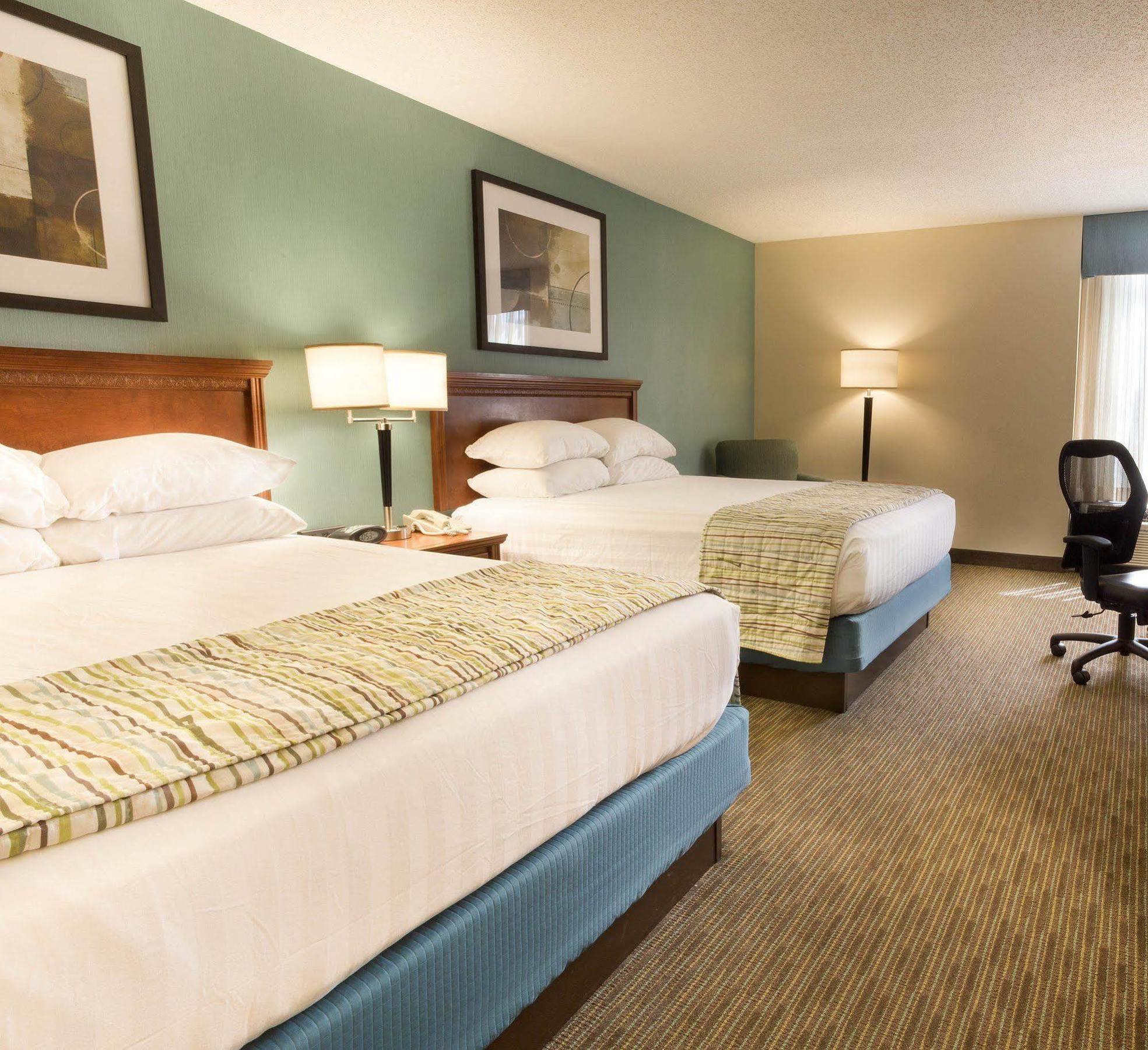 Drury Inn & Suites St. Louis-Southwest 밸리파크 외부 사진